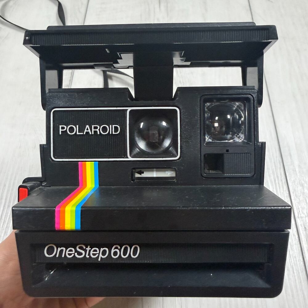 Polaroid OneStep Flash 600 Red Stripe Instant Film Camera